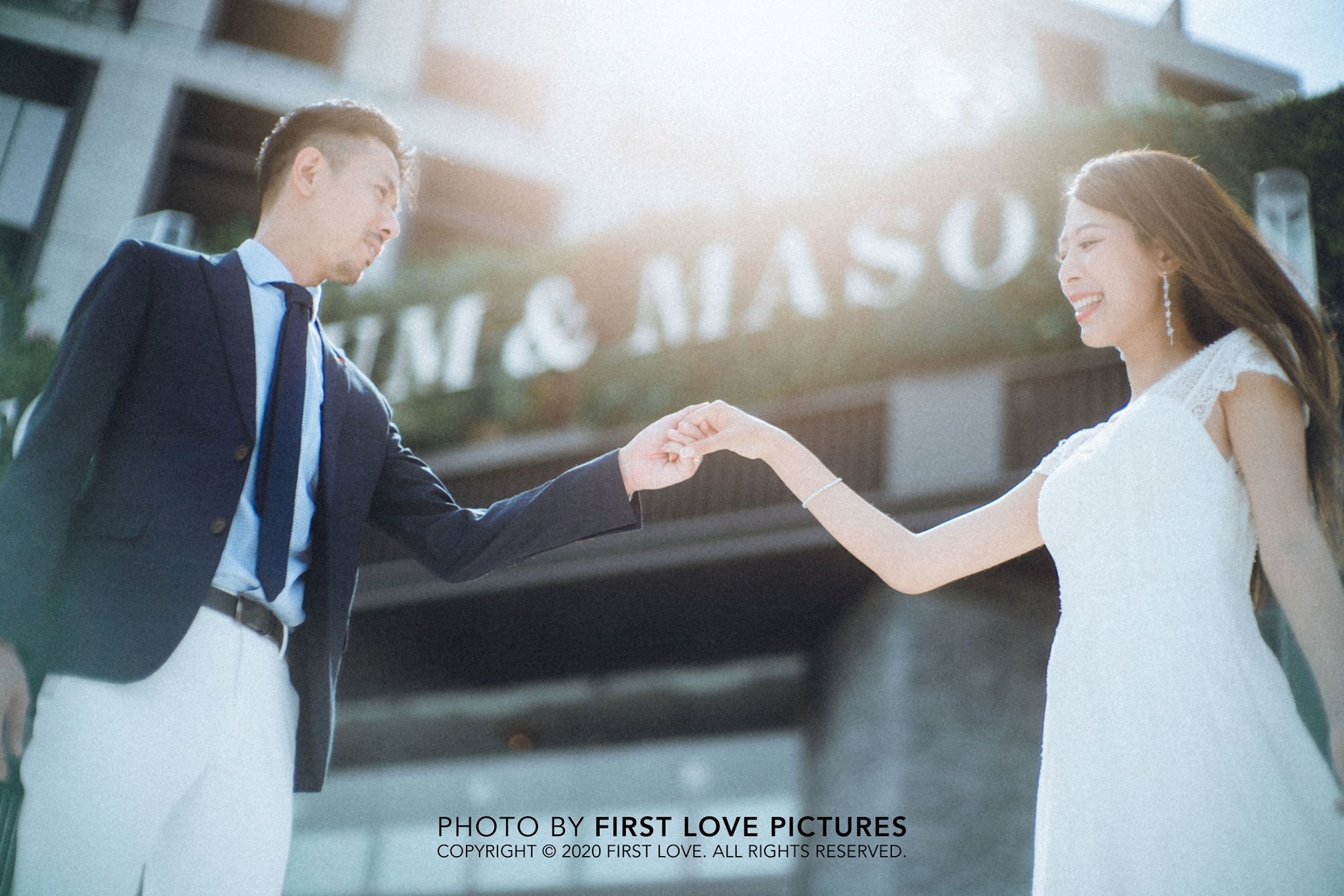 【婚紗攝影】10大婚照姿勢大集合！一秒融入拍攝氣氛  拍婚照前看這篇就夠！