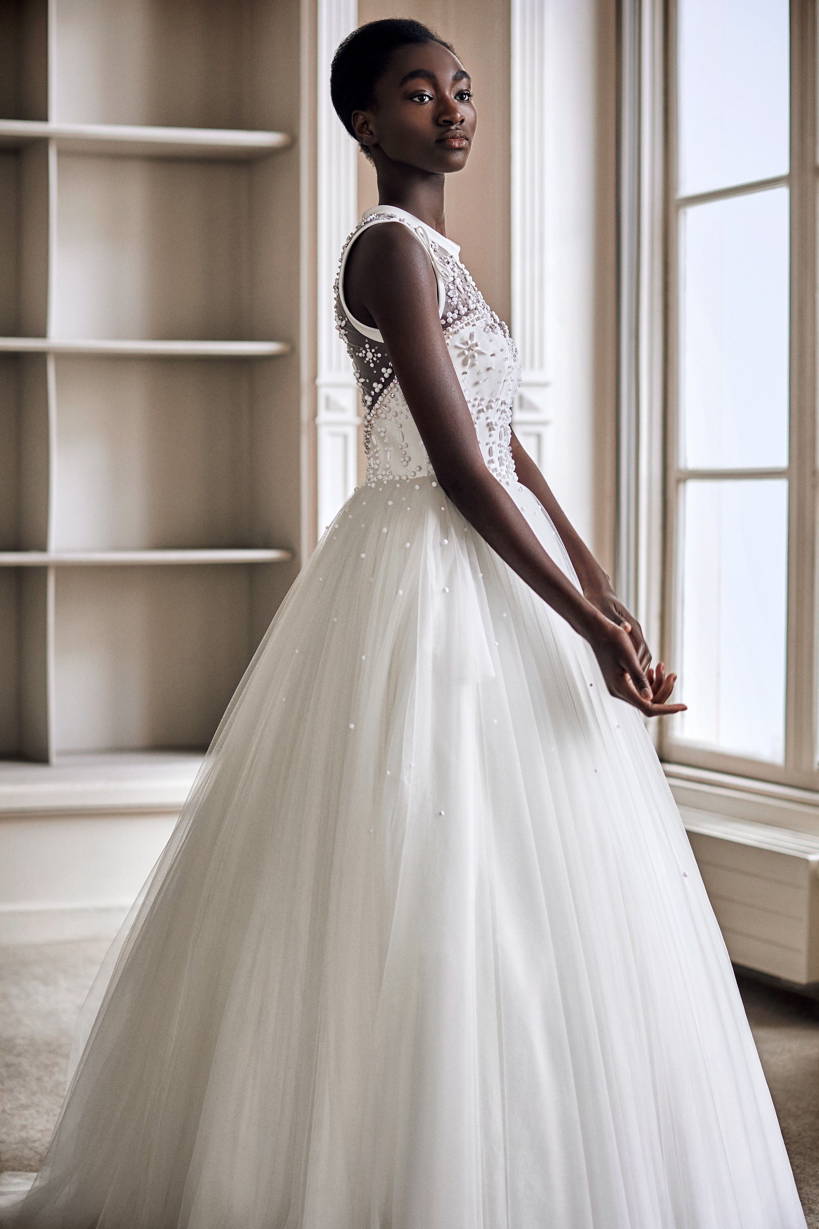 【型格婚紗】荷蘭著名婚紗設計師Viktor & Rolf 2021春季婚紗系列簡約又型格！搶先訂購更可獲8折限定優惠！