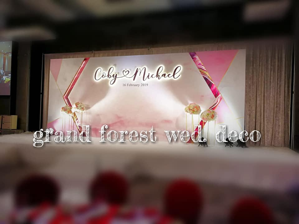 Grand Forest Event Deco 