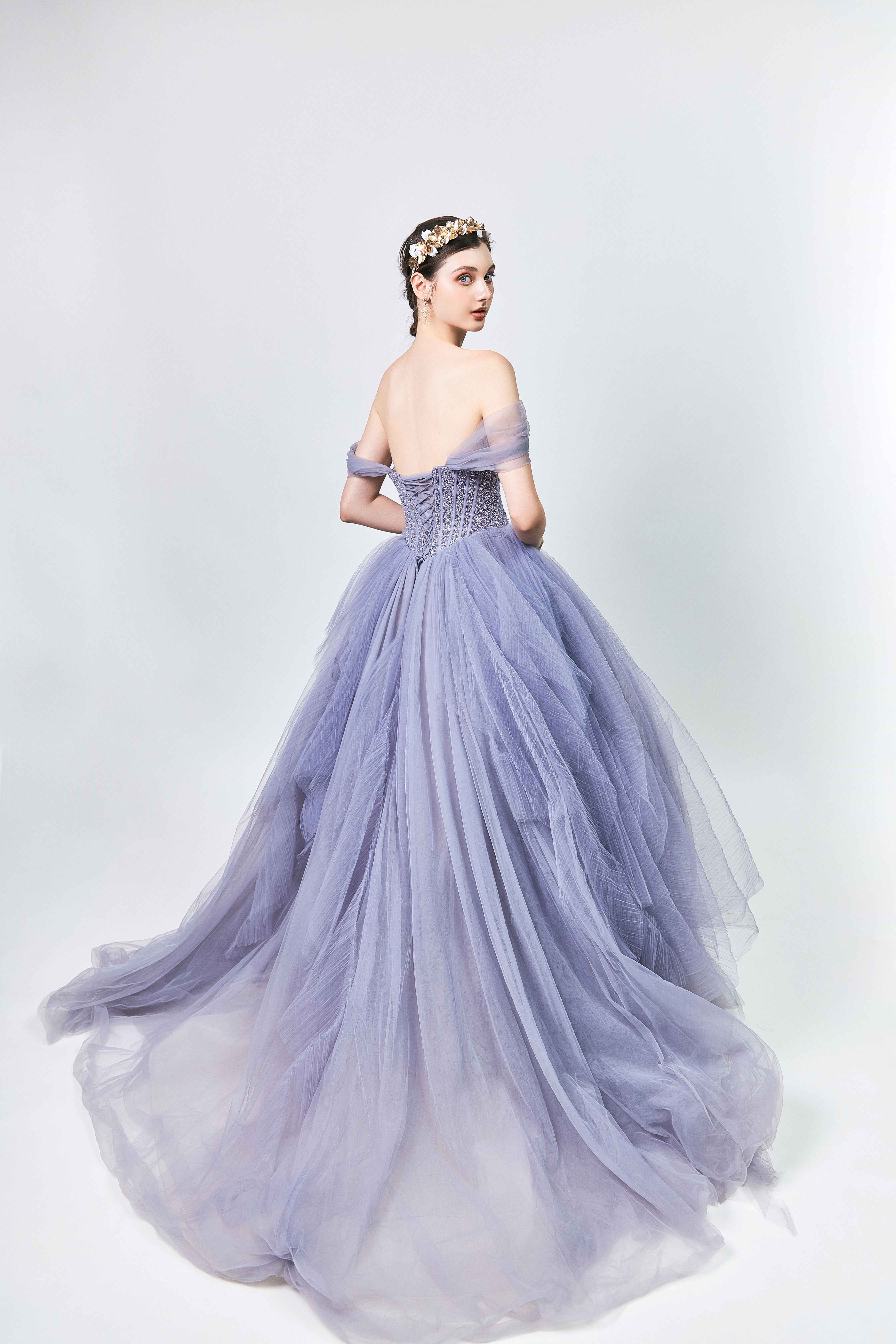 S.A. Bridal全新晚裝及婚紗系列一覽