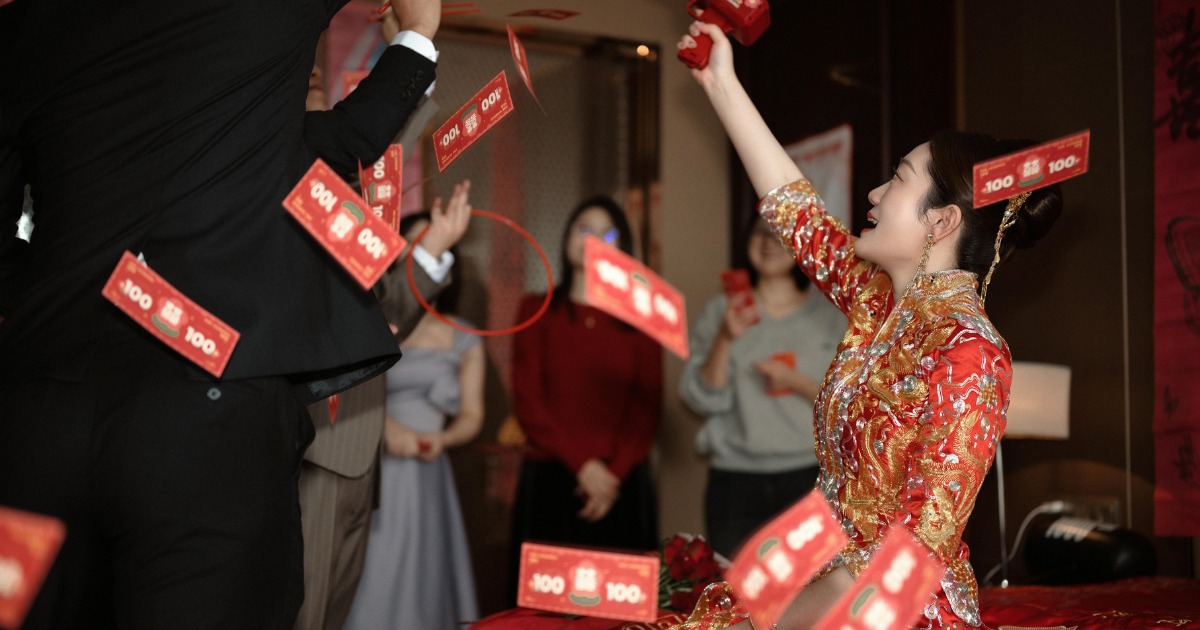 備婚指南:如何優雅化解開門利是「現場抬價」尷尬?