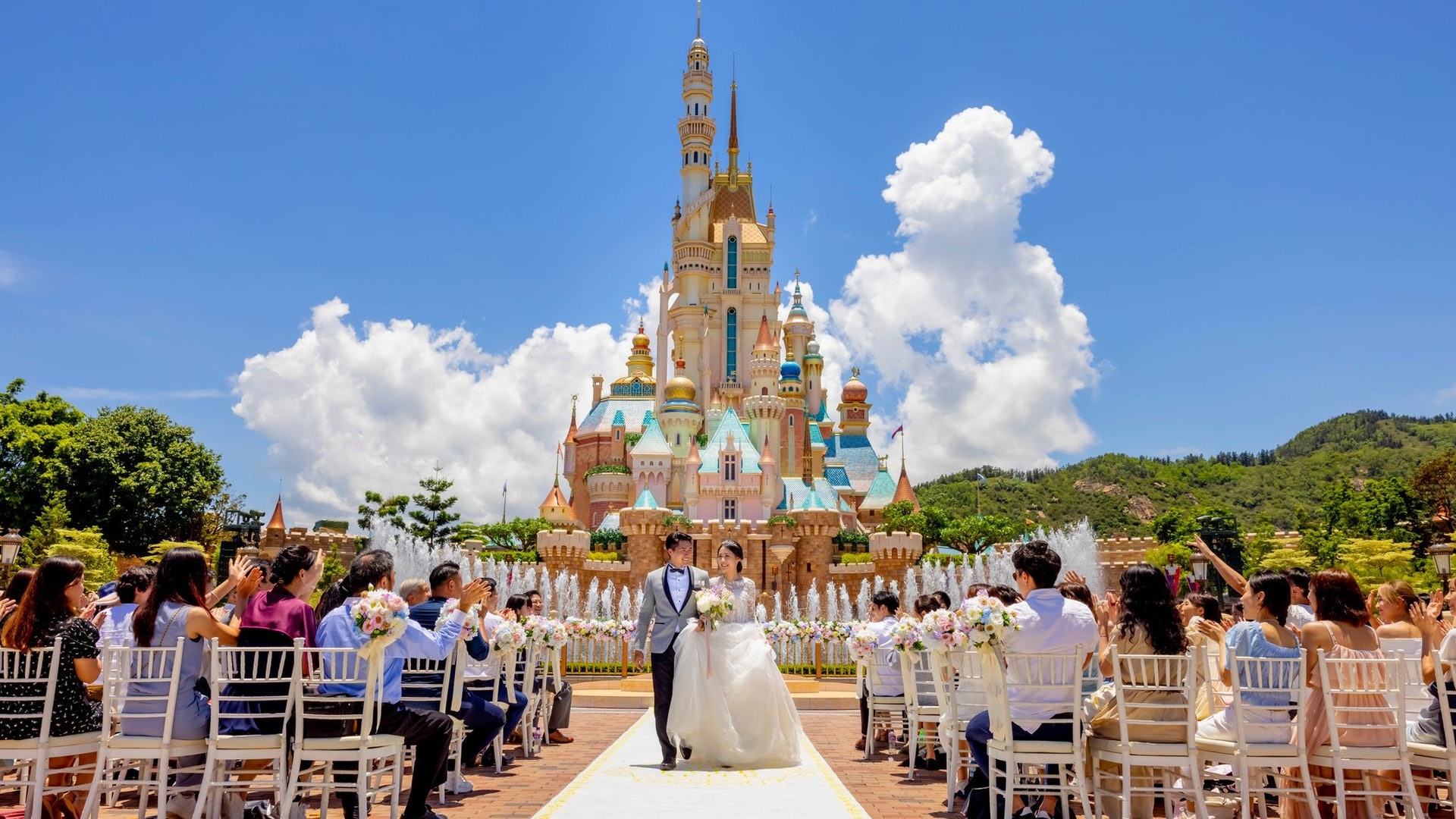 香港迪士尼全新奇妙夢想城堡證婚典禮