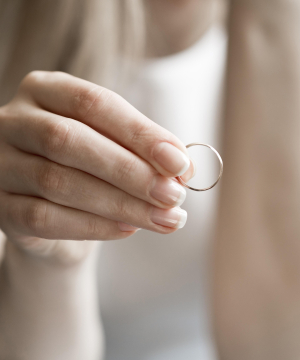 【#婚戒中伏】商戶「延遲訂製」婚戒💍多位苦主齊呻❗️